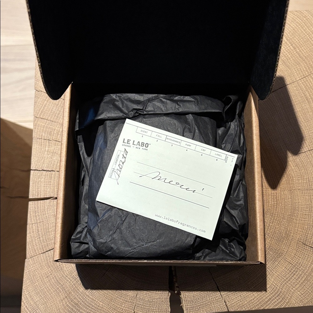 Le Labo Santal 33 Eau de Parfum 100ml - Picture 7 of 8